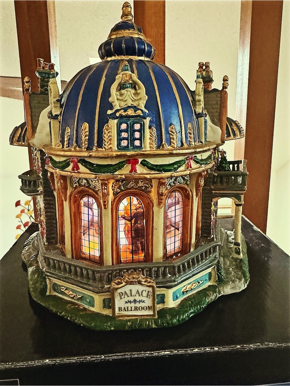 Carole Towne Collection Palace Ballroom Animated Musical Christmas Village Box